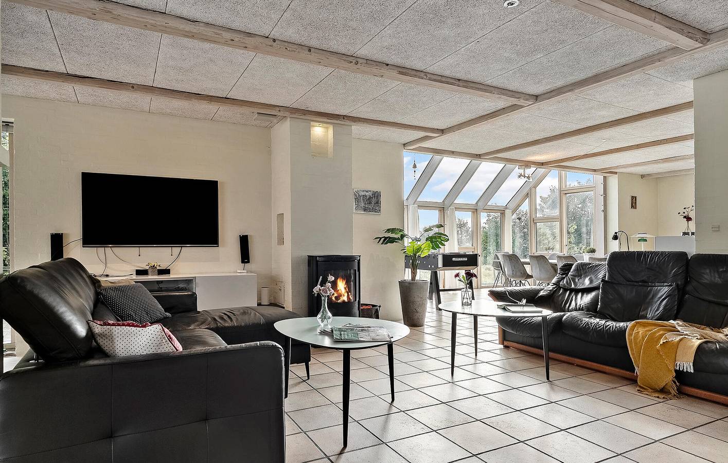 Vacation house for 24 people with terrace in Årøsund, Haderslev