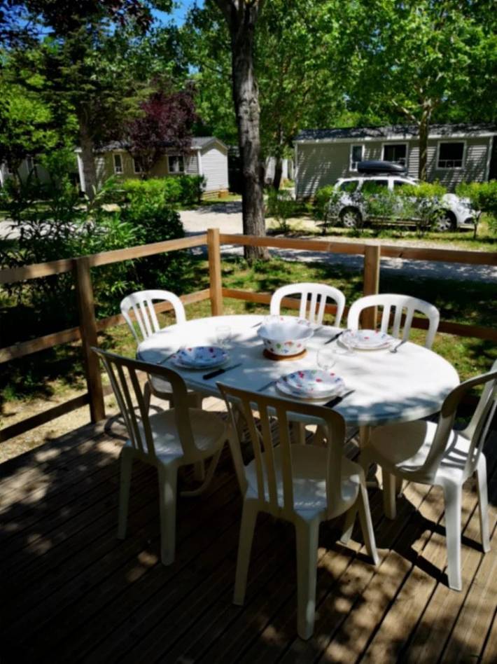 Mobil home pour 5 personnes, avec bassin pour enfant à Collias - 4