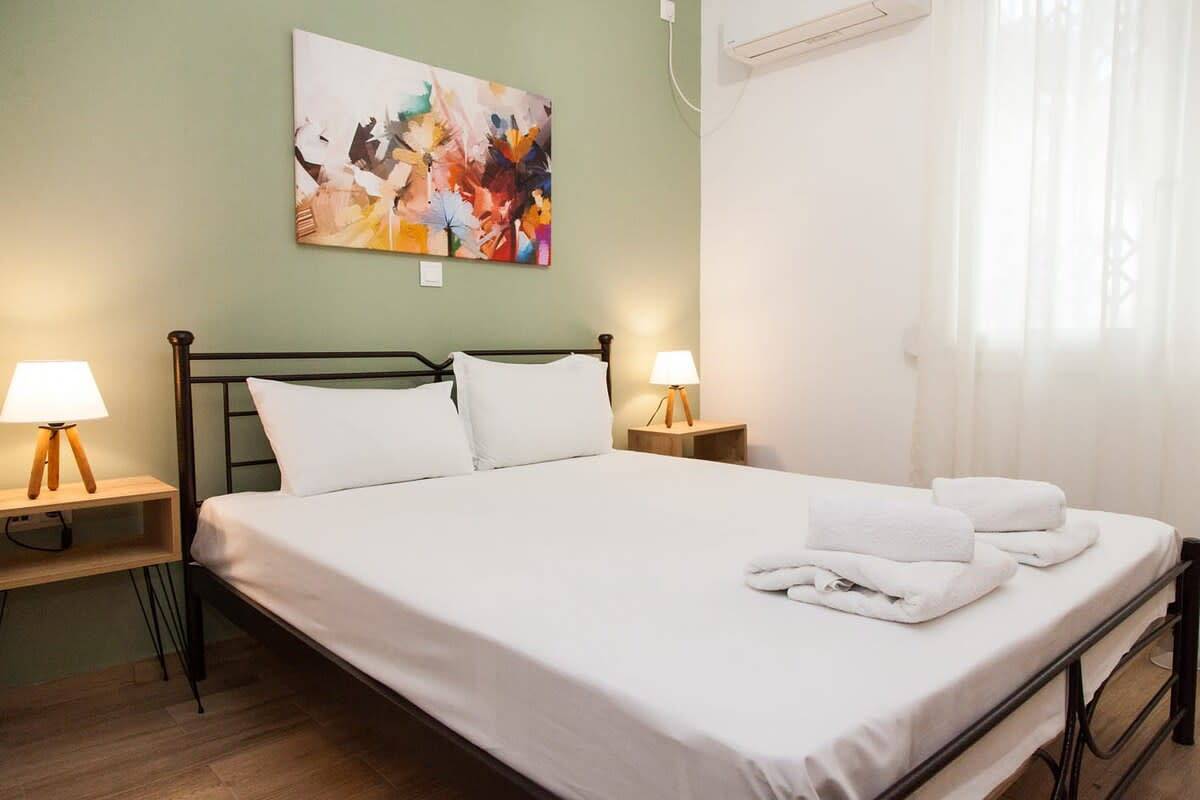 Entire apartment, Beautiful new apartment in Petralona in Central Section of Athens, Athens