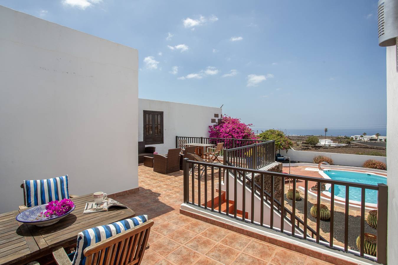 Appartement entier, Vacances 'Camelio' avec vue sur les montagnes, piscine privée et terrasse privée in Mácher, Tías