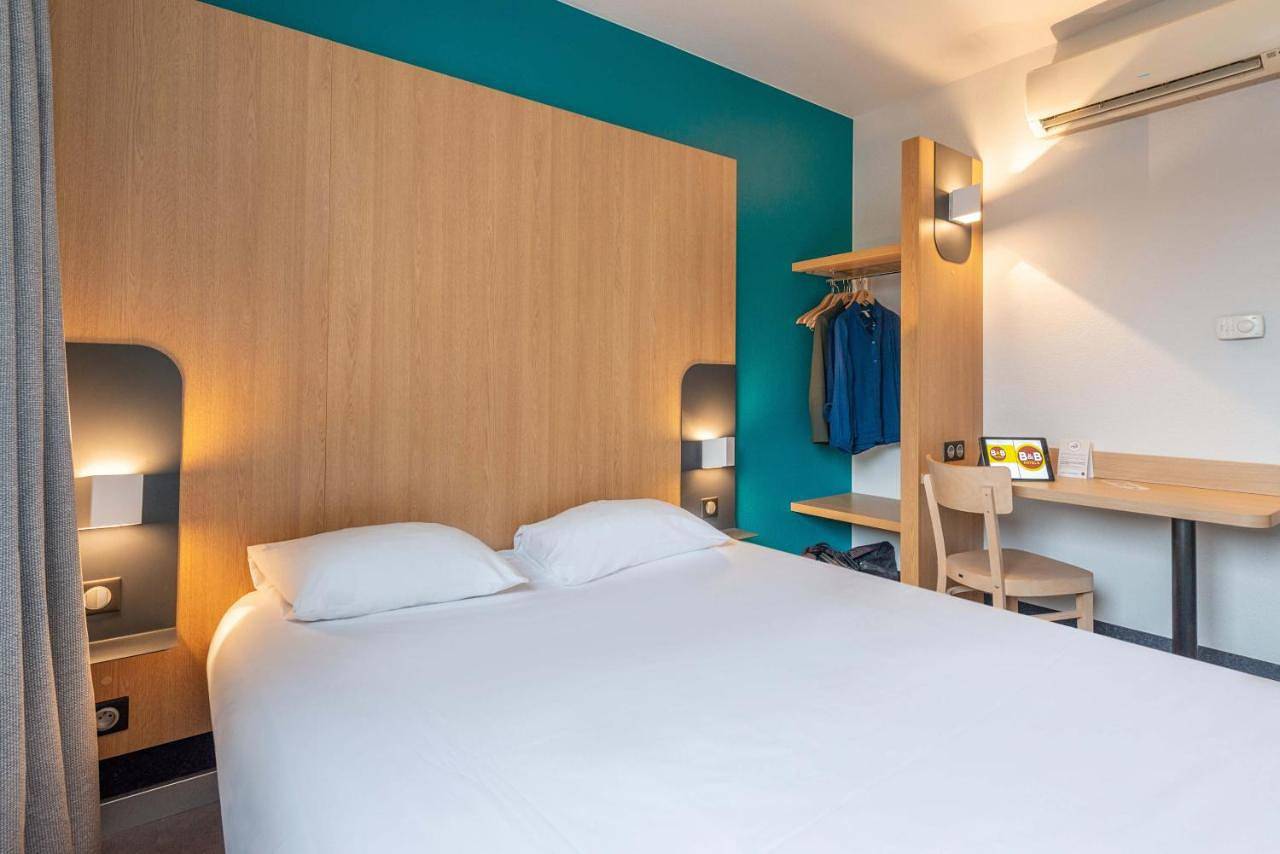 B&B Hotel Aix-en-Provence Le Tholonet in Le Tholonet, Côte méditerranéenne (France)