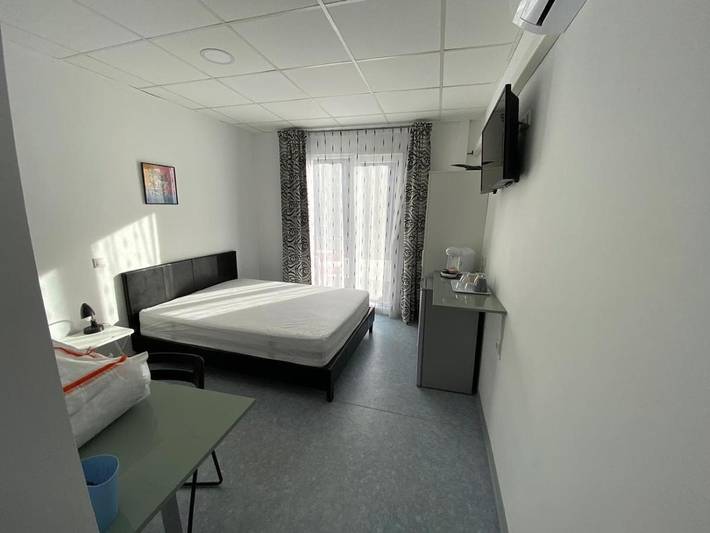 Appart’hôtel pour 2 personnes, avec sauna et terrasse ainsi que vue et jardin