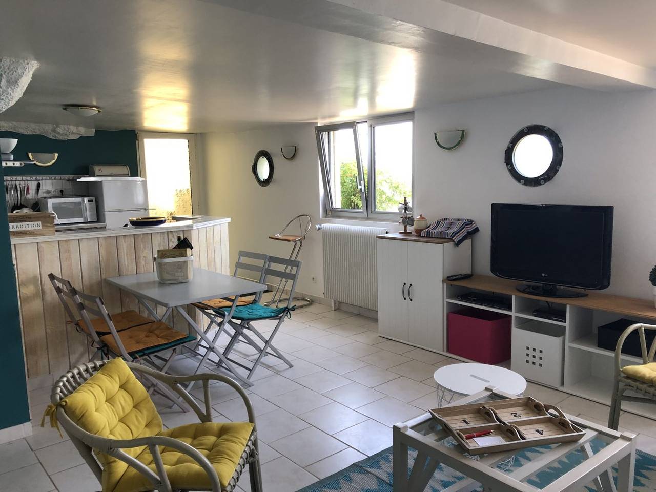 Appartement entier, Gîte front de mer in Langrune-sur-Mer, Région de Caen