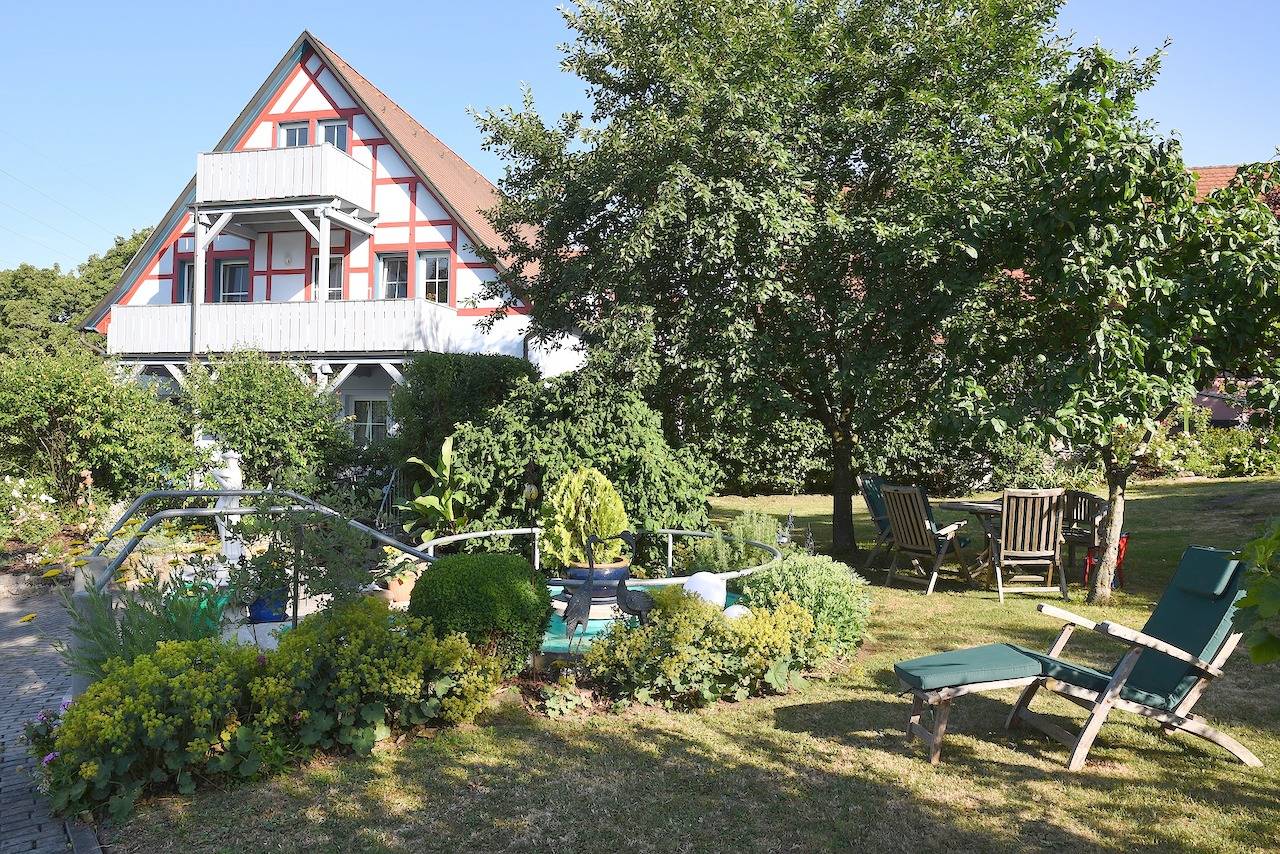 Pension im Vorhof - Ferienwohnung "Rosmarin" (50qm) für vier Personen in Windelsbach, Romantische Straße