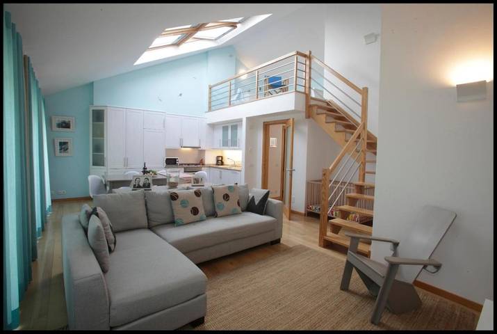 Casa de férias para 6 pessoas, com vista e varanda, adaptado a crianças na Nazaré