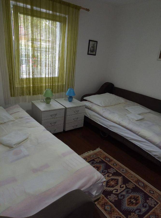 Appartement de vacances pour 3 personnes, avec jardin et terrasse