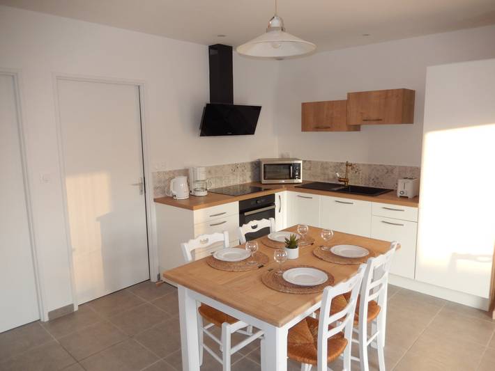 Gîte pour 5 personnes, avec jardin et terrasse