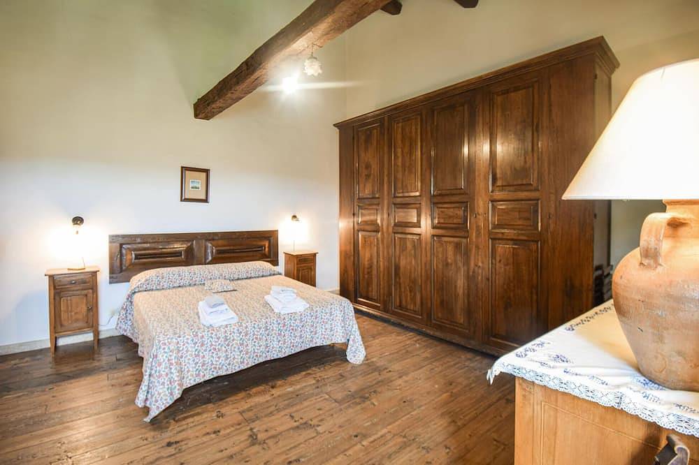 Beautiful home in Ceri with Wifi in Cerveteri, Rom Provinz