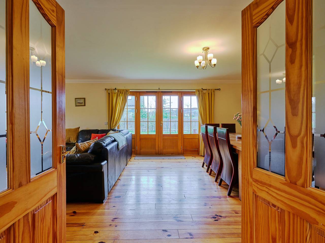 Cottage für 9 Personen mit Pool in Angus