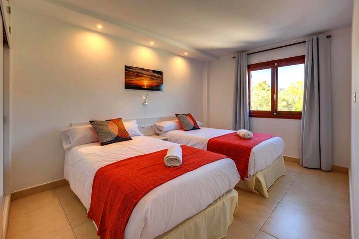 Gîte pour 4 personnes, avec balcon ainsi que piscine et vue dans Andratx - 2