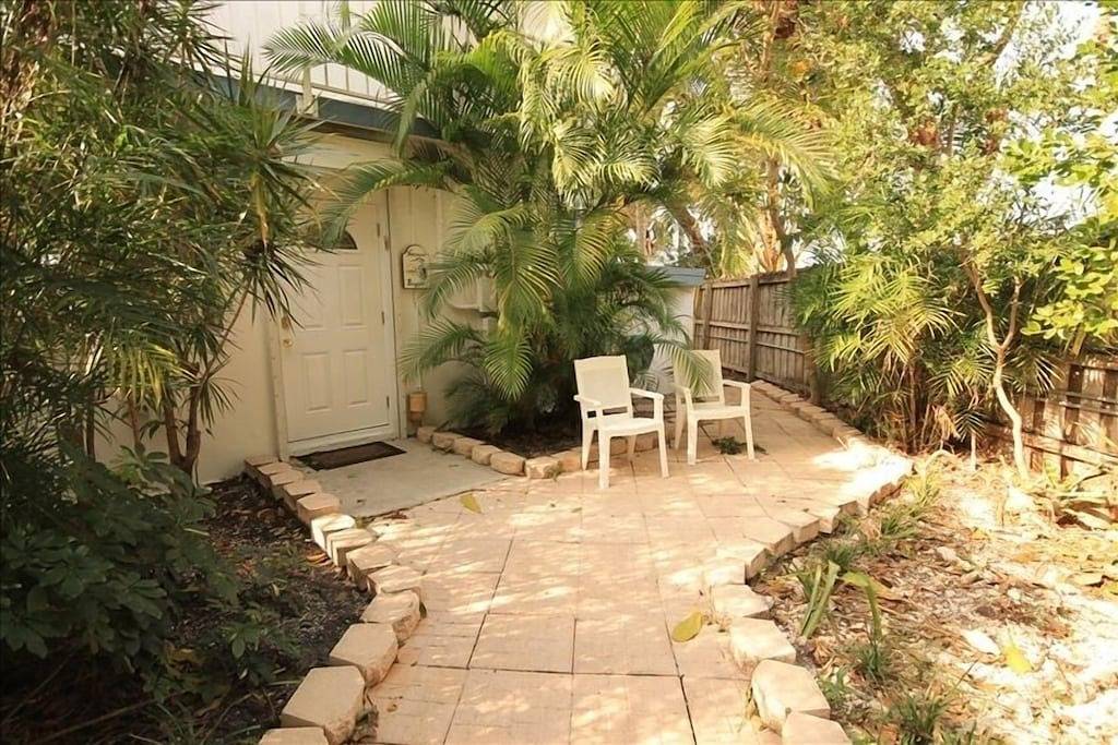 Bayside: 1. Stock Apartment in Native Hängematte an der Florida Bay in Upper Matecumbe Key, Islamorada