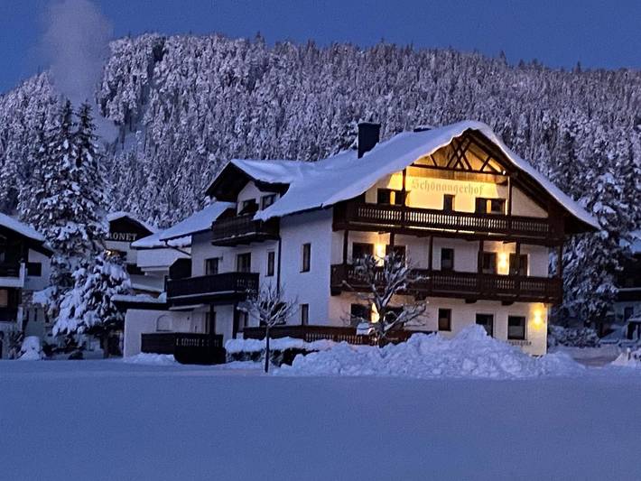 Ferienwohnung für 2 Personen, mit Balkon und Garten, kinderfreundlich in Seefeld in Tirol