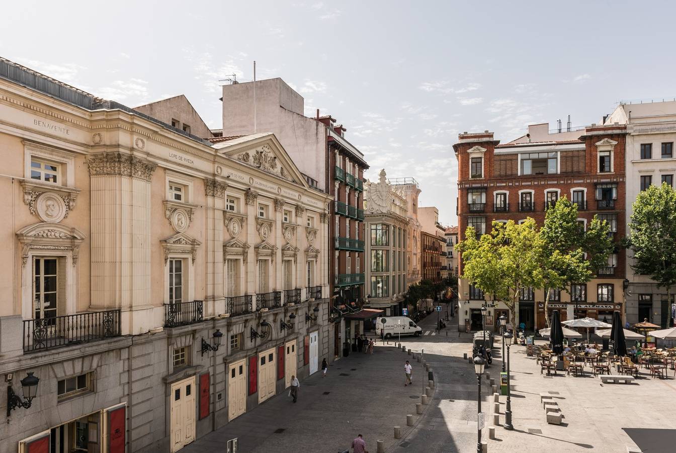 Entire apartment, Santa Ana Plaza in Centro (Madrid), Madrid