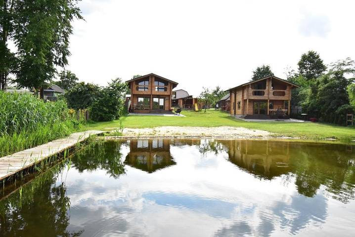 Ferienwohnung für 8 Personen, mit Ausblick und Balkon sowie Seeblick und Sauna - 1