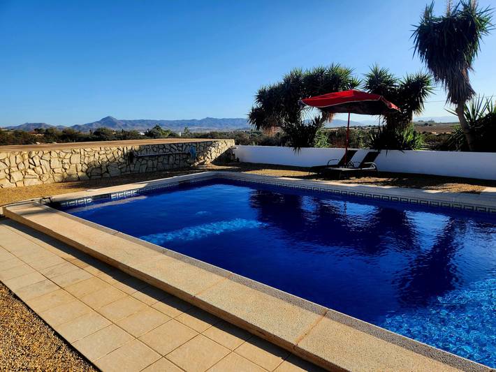 Apartamento para 2 personas, con Terraza y Piscina en Huércal-Overa