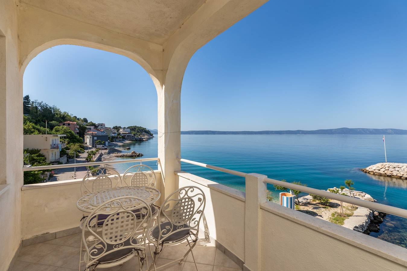 Cijeli apartman, Jednosobni apartman uz plažu Drašnice, Makarska A-2670-a in Drašnice, Makarska rivijera