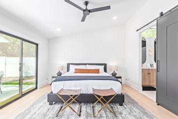 Vacation Home for 10 Guests in Scottsdale, Arizona, Picture 2