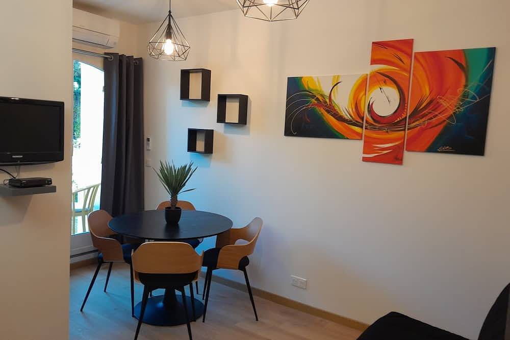 Apartamento entero, Gites-sassone, Studio Entre Calvi et L'ile Rousse, au Bord de mer in Sant Ambroggio, Lumio