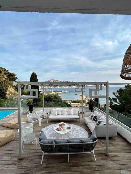 Villa Jfk in Marseille, Mediterranean Coast (France)