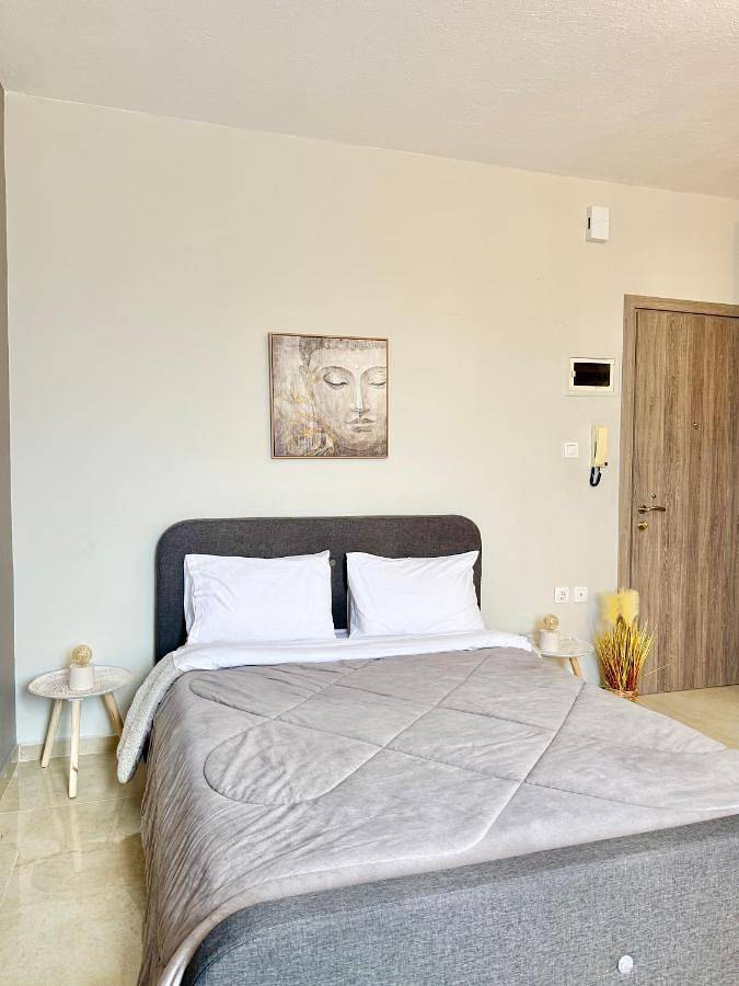 Appartement entier, One-Bedroom Apartment in Serrès, Région de Serres