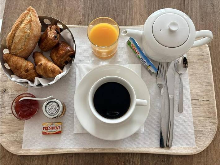 Location de vacances pour 2 personnes, avec piscine et jardin ainsi que balcon et sauna, animaux acceptés à Herblay-sur-Seine - 2