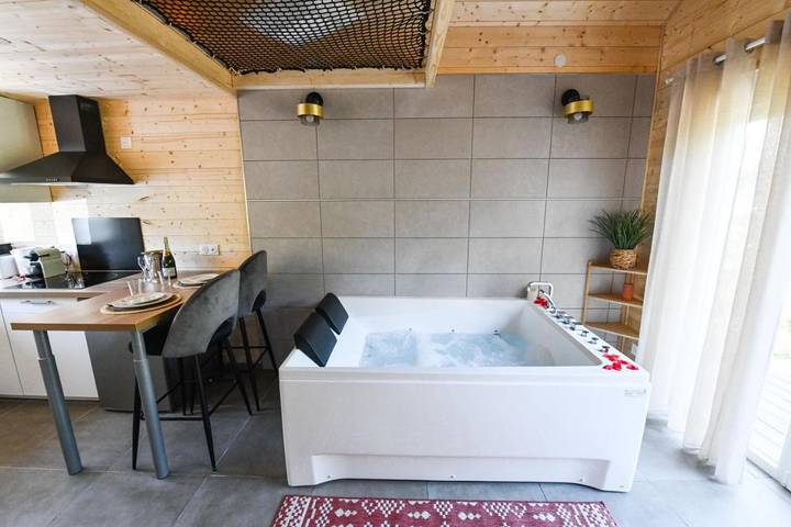 Appartement entier, One-Bedroom Apartment in Marmoutier (Bas-Rhin), Région de Saverne