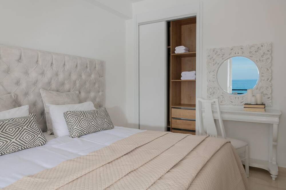 Villa Bala   Seaside Luxury Villa! in Tragaki, Zakynthos
