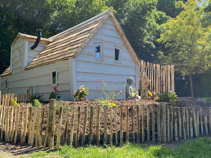 Gîte pour 2 personnes, avec Terrasse dans Villaines-la-Gonais