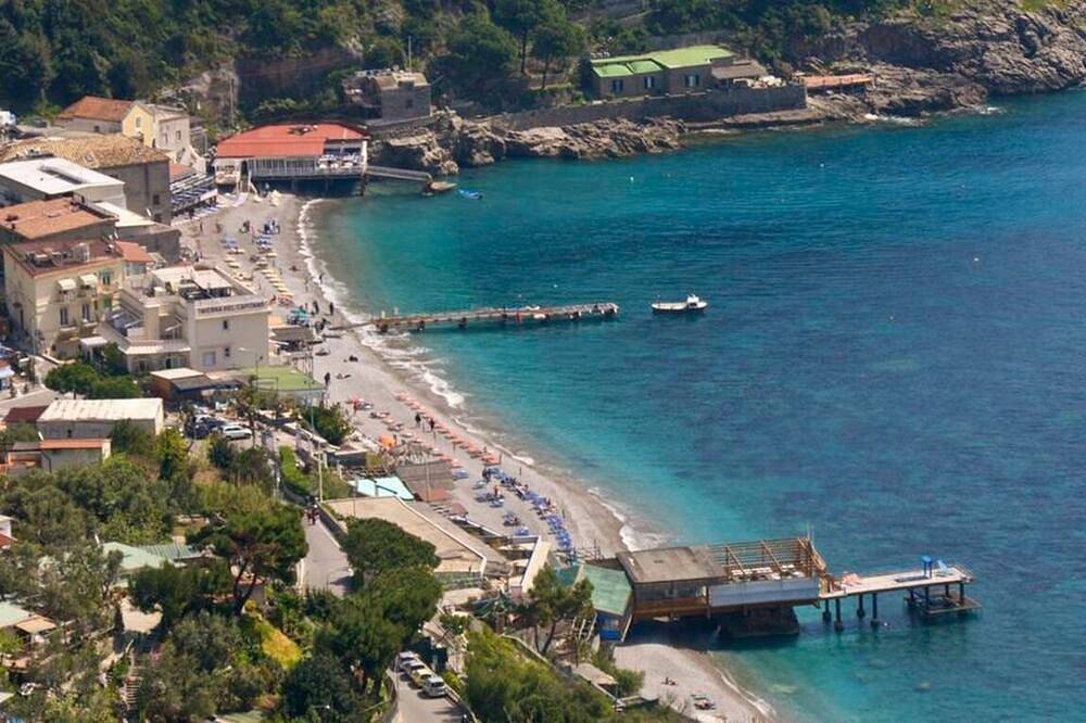 Lucia Cottage Bb in Sant'Agata sui Due Golfi, Naples Province