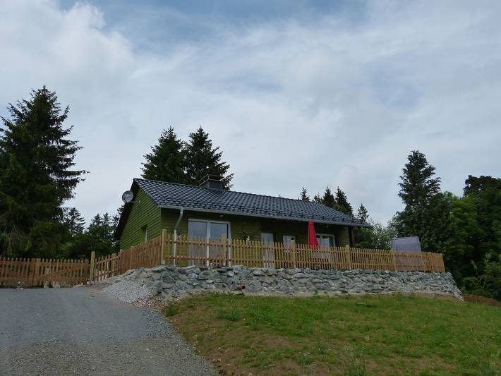 Ferienhaus für 2 Personen, mit Terrasse und Garten in Brilon
