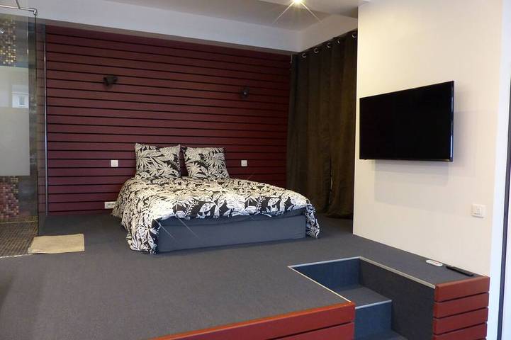 Location de vacances pour 4 personnes, avec terrasse à Orcines - 4