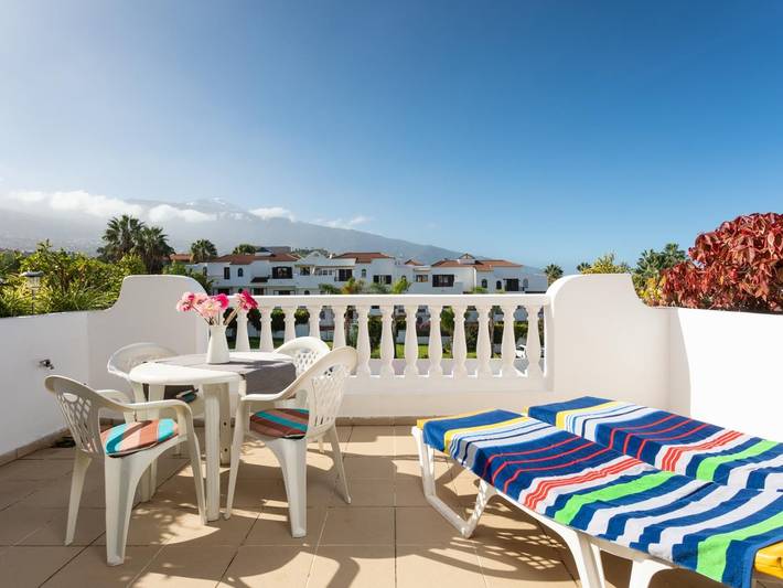 Ferienwohnung für 4 Personen, mit Balkon/Terrasse und Pool