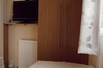 Static Caravan for 6 People in Leysdown, Kent, Photo 1