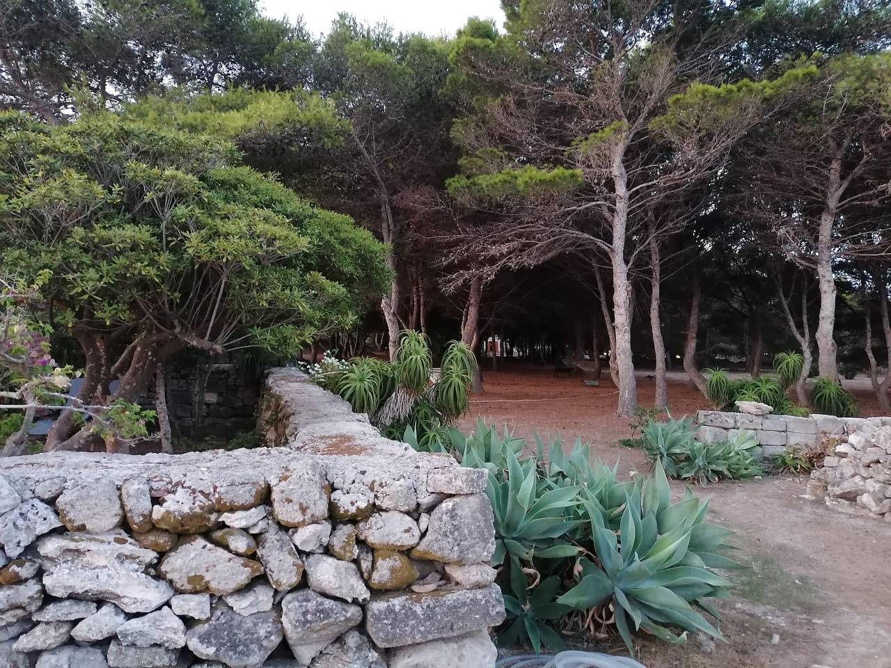 Villa 'La Pineta' con giardino condiviso e Wi-Fi in Favignana città, Favignana