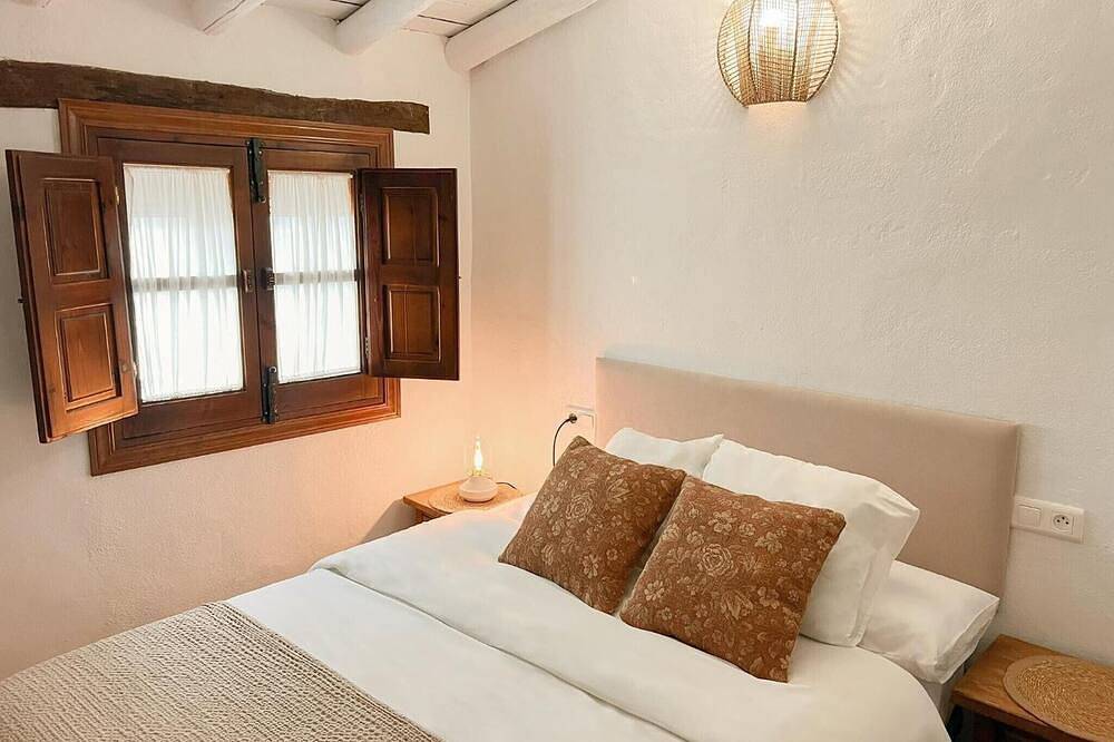 Casa Harillo: Casa Rural con Vistas a la Montaña y Wi-Fi in Genalguacil, Provincia de Málaga