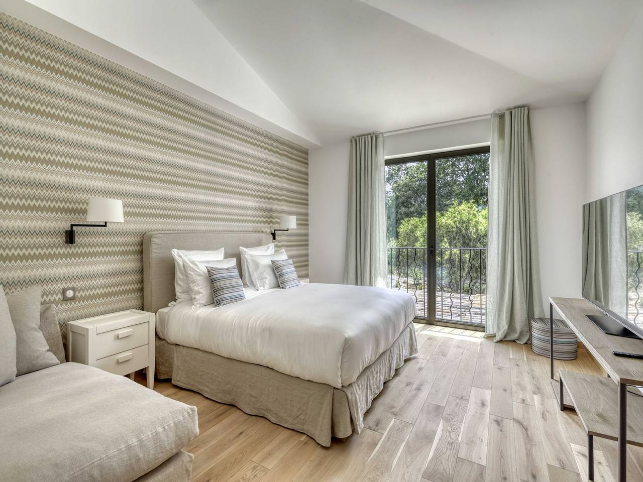 Luxurious Villa facing the Baie des Canebiers in Saint-Tropez, Region de Draguignan