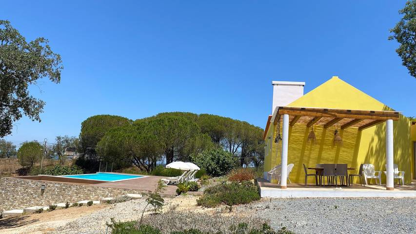 Location de vacances pour 5 personnes, avec jardin à Melides - 4