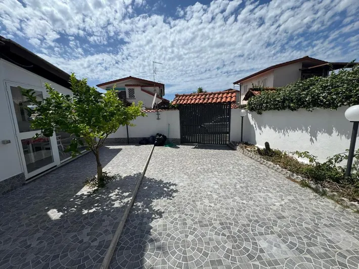 Casa de vacaciones para 3 personas, con jardín, Se admiten mascotas - 1