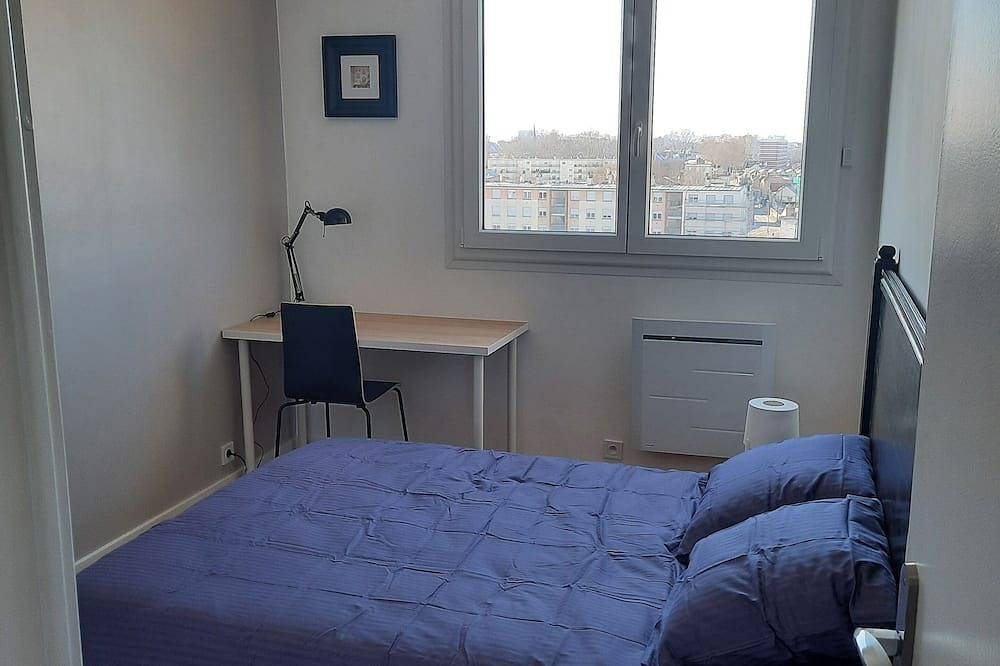 Entire apartment, Apartment 70m2 3 bedrooms with 3 double beds in Troyes, Aube