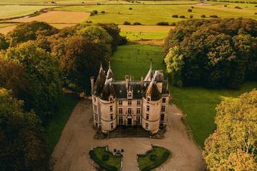 Château pour 28 personnes, avec jardin dans la Manche