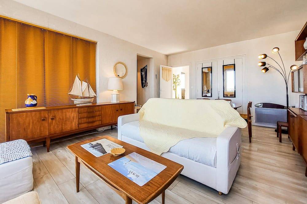 Appartement entier, Cozy apartment in Royan with house sea view in Pontaillac, Royan