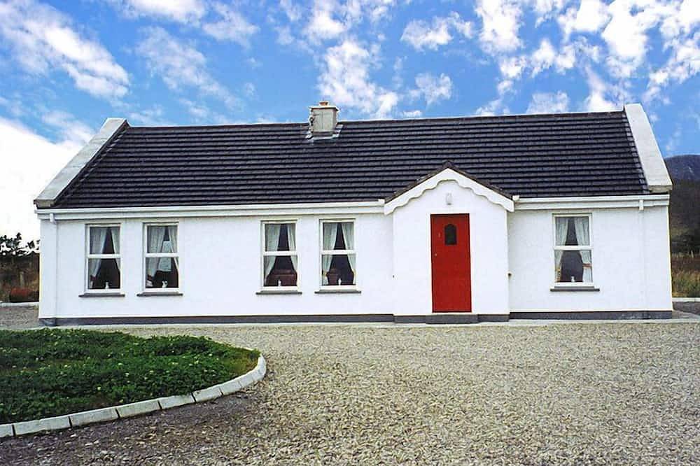 Glenvale Cottage in Achill Island