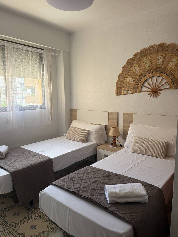 Apartamento entero, Atenas 3º, Solo Familias! in Playa de Gandía, Costa de Valencia