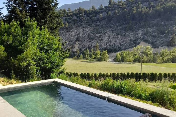 Appartement de vacances pour 4 personnes, avec terrasse et jardin, animaux acceptés