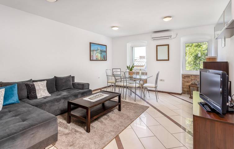 Ferienwohnung für 4 Personen, mit Garten in Rijeka - 2