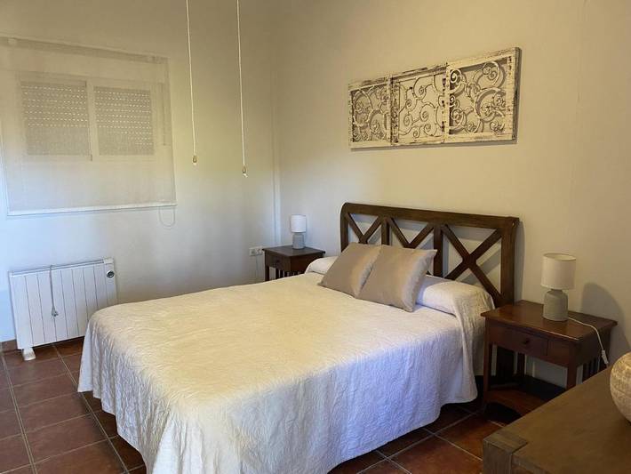 Casa de vacaciones para 10 personas, con vistas al lago y jardín además de vistas y piscina, Se admiten mascotas en Córdoba - 2