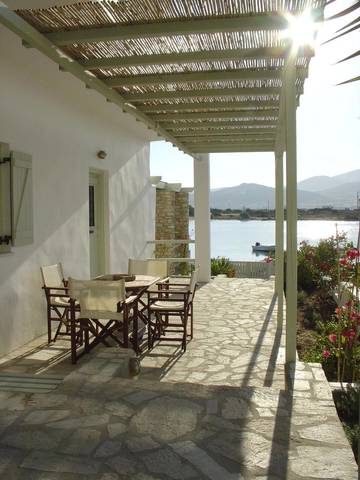 Gîte pour 2 personnes, avec vue et jardin dans Antiparos Ville