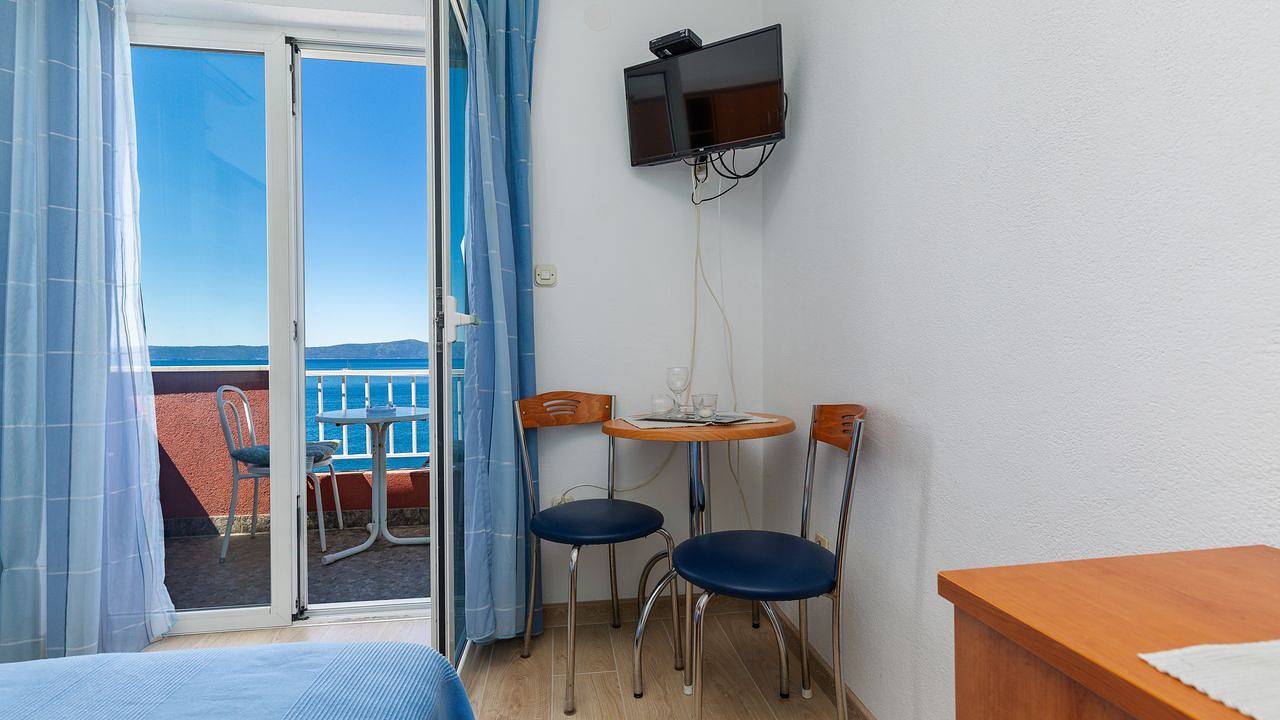 Entire holiday apartment, Zimmer für 2 Personen (13 m²) in Podgora in Podgora, Makarska Riviera