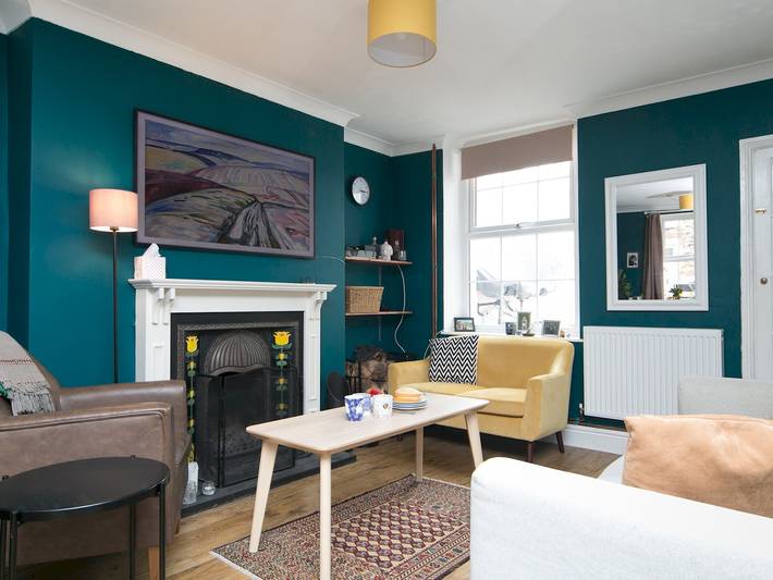 2 Bedroom Quarryman Cottage at the base of Snowdon - Pass the Keys in Llanberis, Llyn Padarn