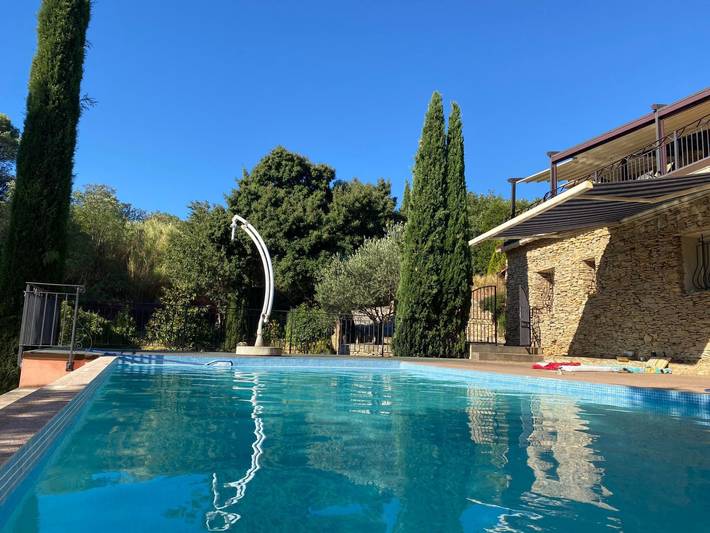 Maison de vacances pour 10 personnes, avec Terrasse ainsi que Jardin et Piscine